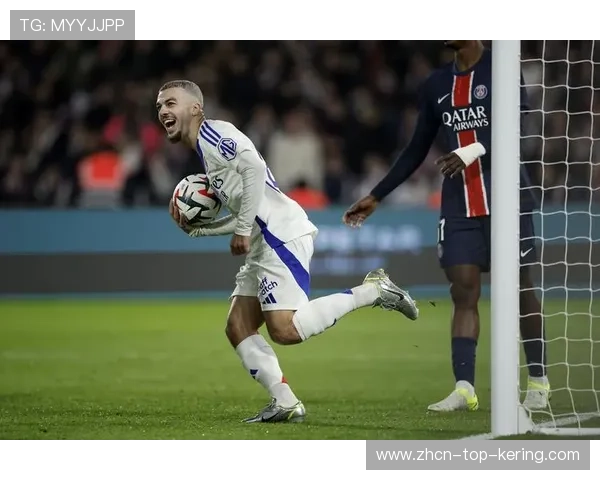 加拉塔萨雷持续加强右侧打击力度，迎接全新挑战