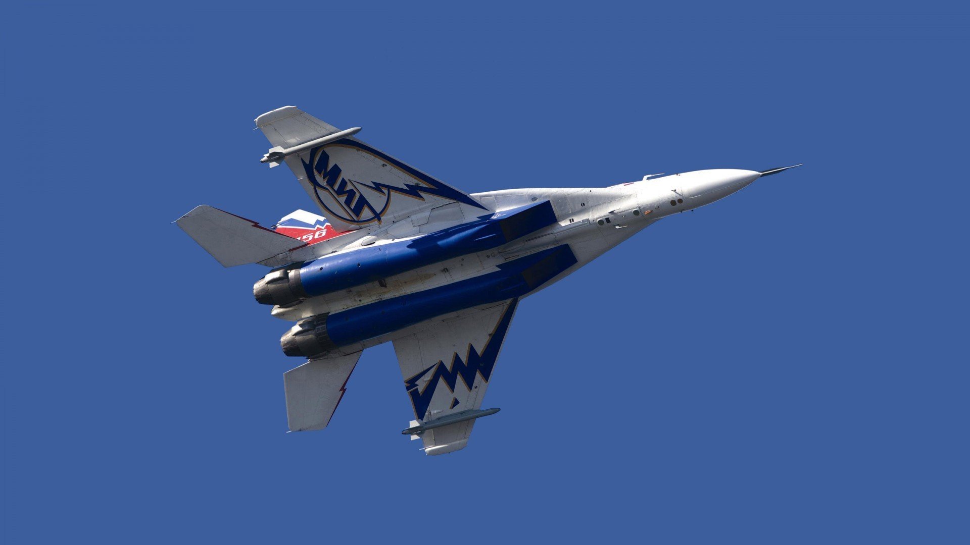 中国男篮战术创新提升整体实力,中国男篮的趋势